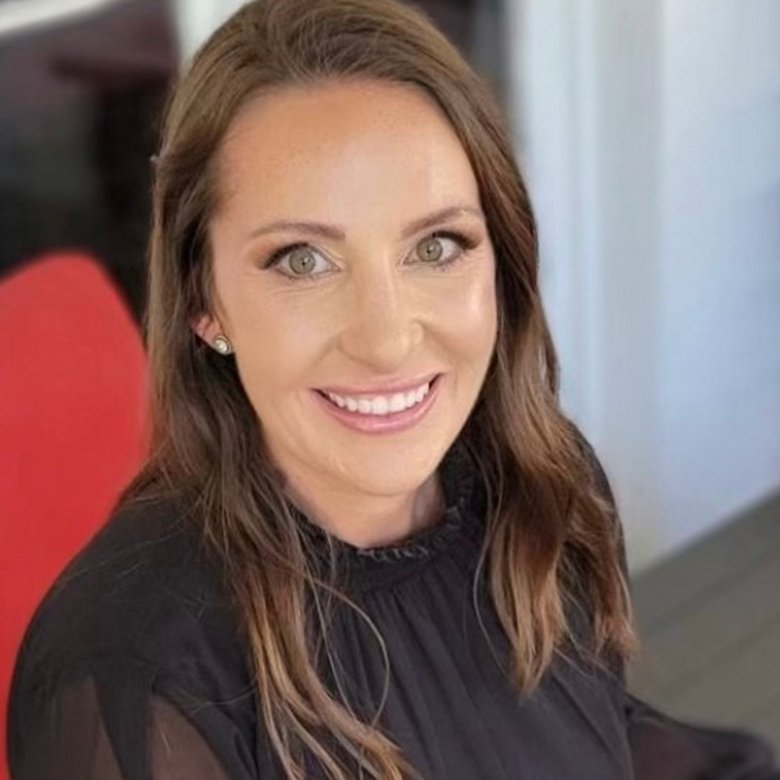 KATRINA MEEKS Real Estate Advisor