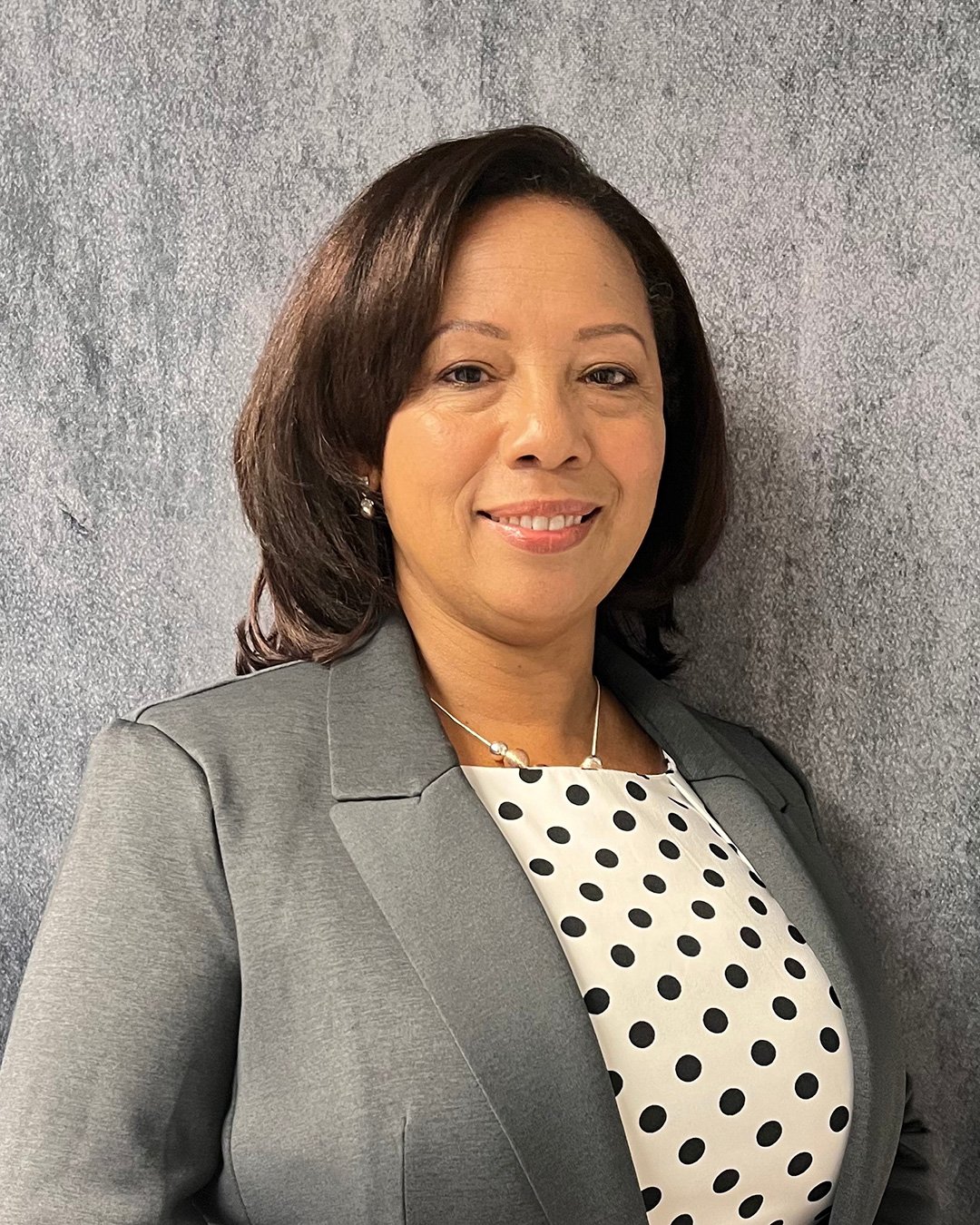 Lilian De la Cruz Ocala Florida real estate agent